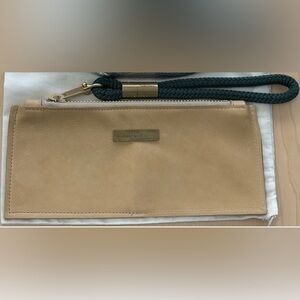 Wildwood Oyster Sand Clutch